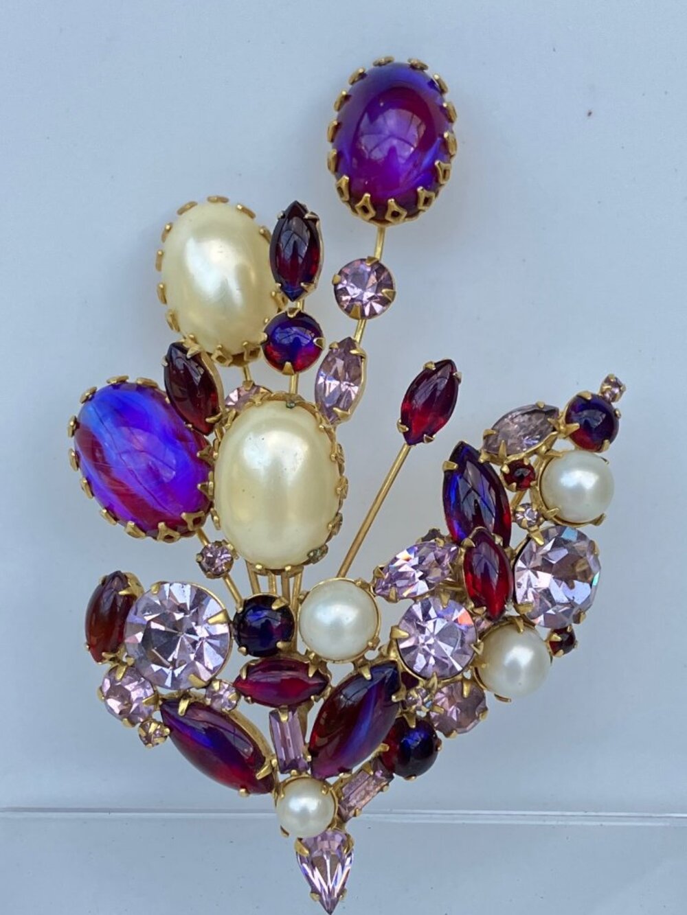 Gold Wire Spray Dragon's Breath Cabochon Pearl Lavender Rhinestone Floral Brooch